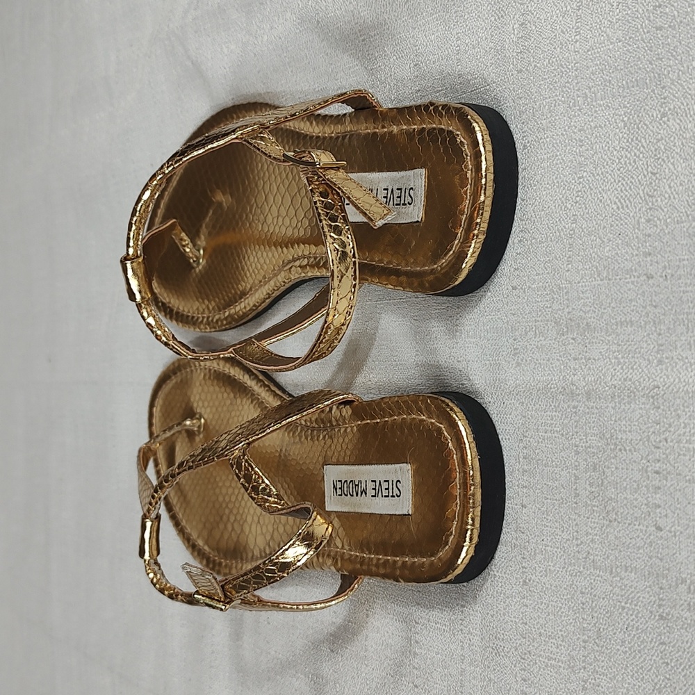 Steve Madden Gold Strappy Crocodile Casual Summer Sandals Size 9.5 - Picture 4 of 6